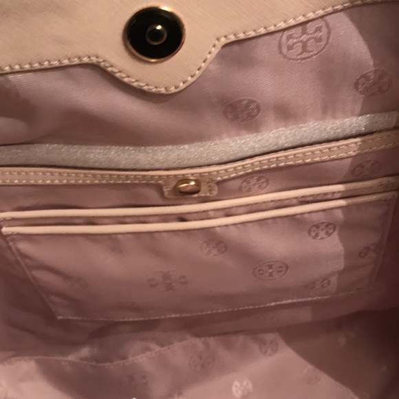 tory burch small tote light oak